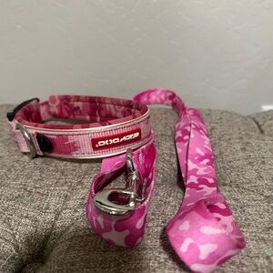 Pink Camo Dog Collar and Leash Set